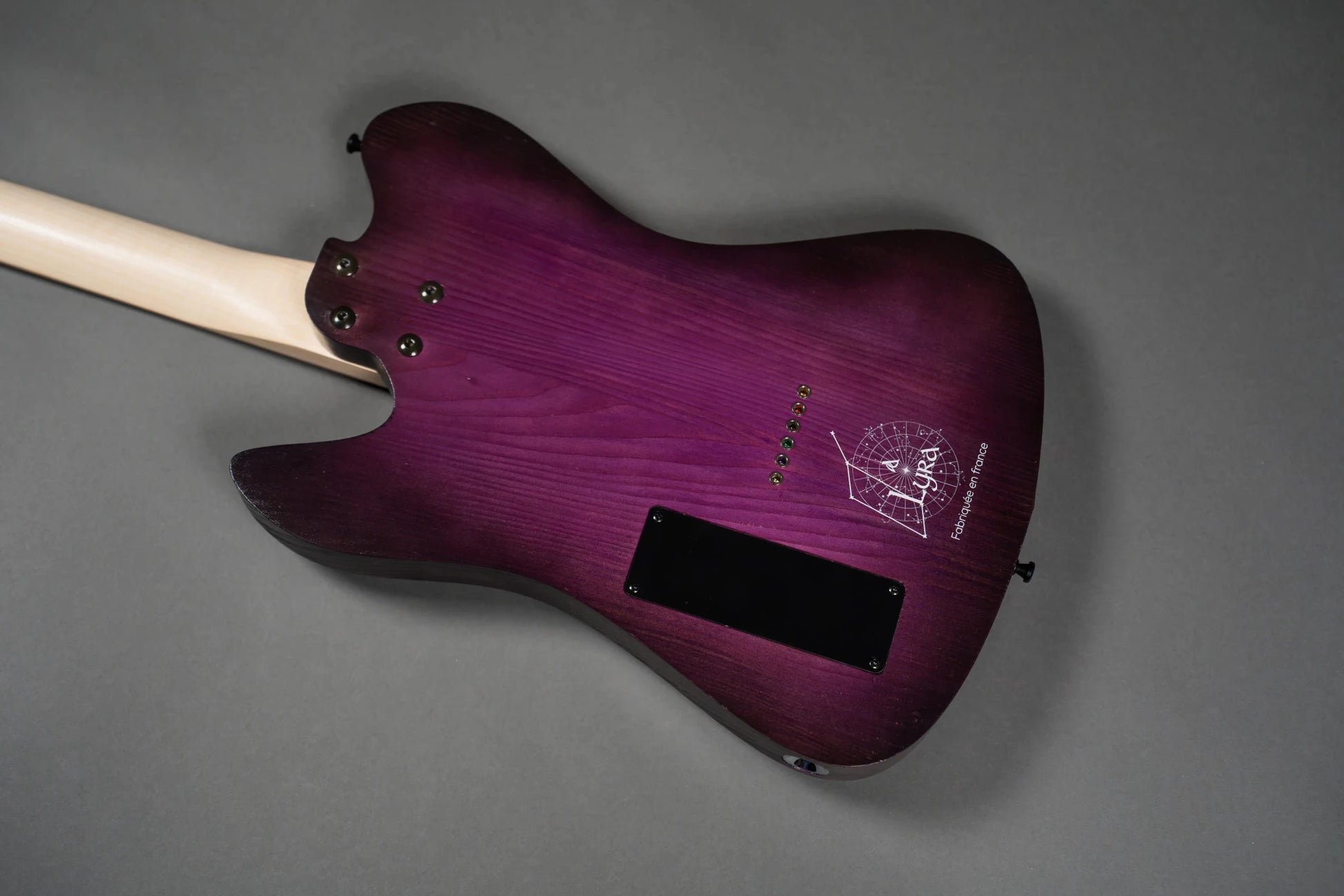 Lyra - Volo - Aegis Guitares